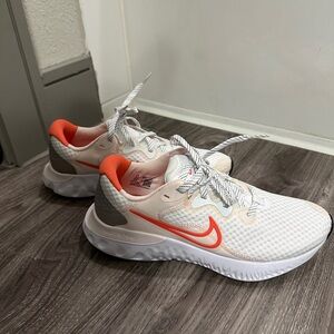 Nike White and Orange Sneakers Women size 8.5